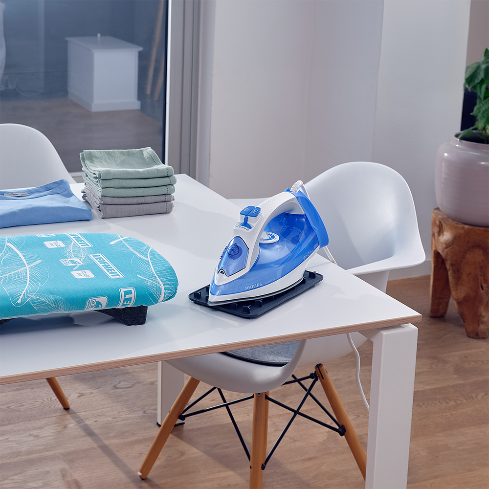 Leifheit Air Board L Solid Shoulder ironing board L72698
