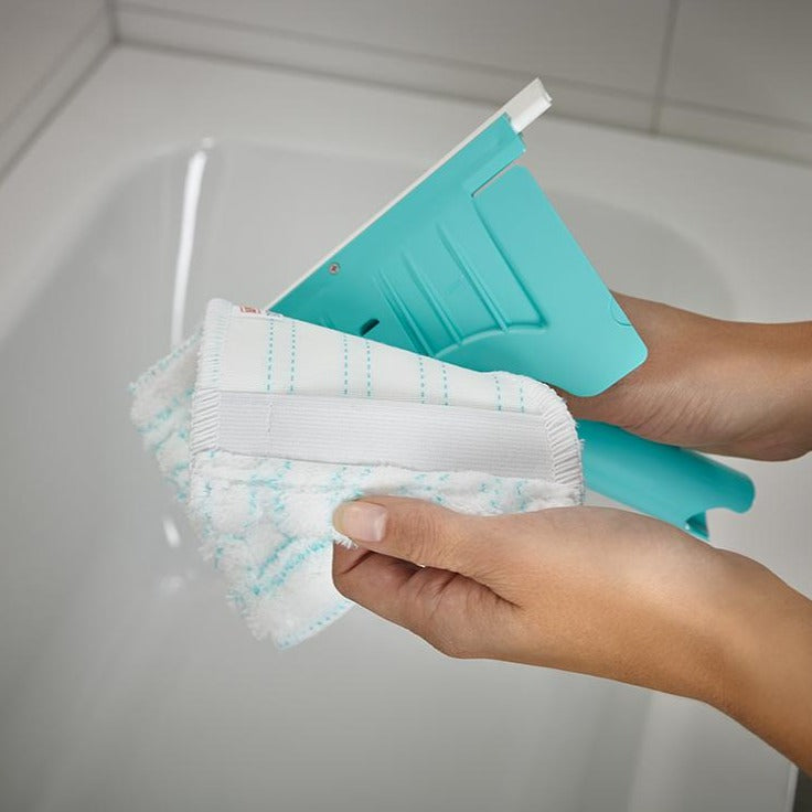 LEIFHEIT Tile and Bathtub Wiper Flexi Pad w/ Telescopic handle L41700